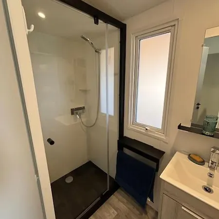 Apartment Mobil-home Vue Camping 4* *