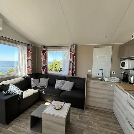 Mobil-home Vue Camping 4* Saint-Raphael (Var)